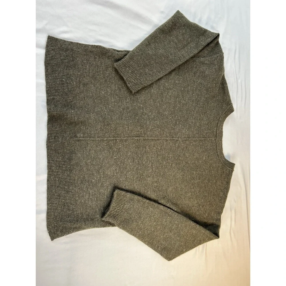 Lucky Brand Women's XS Forest Green V-Neck Pullover‎ Sweater